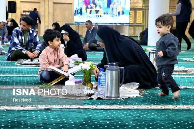 افطاری ساده برای مسافران نوروزی زنجان برپا میشود افطاری ساده برای مسافران نوروزی زنجان برپا میشود