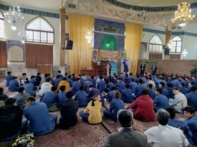 امروز پسرانه‌ترین نمازجمعه با رنگ و بوی رضوی در زنجان برگزار شد