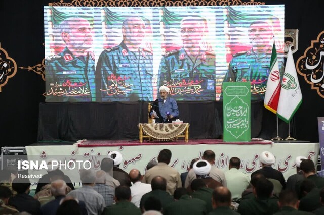 بصیرت مردم ایران سرمایه بزرگ برای تداوم راه شهدا است