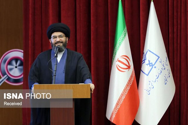 پزشکان با اعتماد مردم، نقش برجسته‌ای در جامعه دارند
