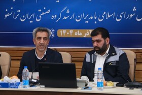 حمایت از صنایع مادر، کلید رونق اقتصادی زنجان