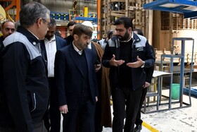 عضو مجمع تشخیص مصلحت نظام: توسعه خودروهای برقی باید با تکیه بر توان داخلی دنبال شود