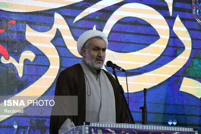 امام جمعه موقت زنجان: سرمایه اجتماعی جمهوری اسلامی ملت بیدار و متعهد ایران است