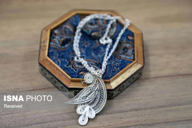 از عطر آش تا نقش و نگار هنر؛ روایت دستهایی که فرهنگ ایران را زنده نگه داشتهاند