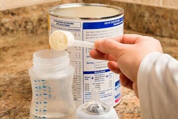 عرضه موقت شیرخشک با قیمت آزاد در پی اختلال سامانه «تیتک» در زنجان