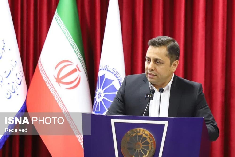 روابط عمومی نقش موثری در پر کردن شکاف بین مردم و مسئولان دار