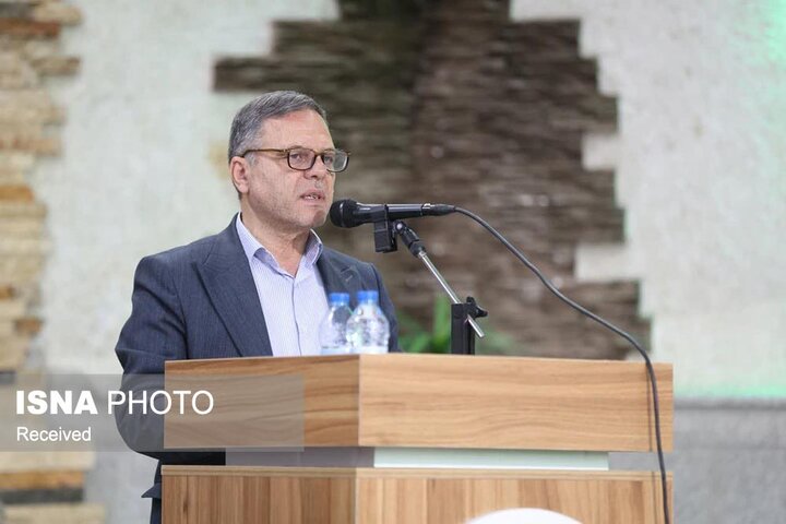 استاندار زنجان: ارتش تکیه‌گاه مستحکم نظام مردم‌سالار دینی است