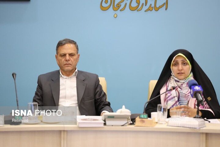 ضرورت تقویت زمینه‌های اشتغال و توانمندسازی اقتصادی زنان