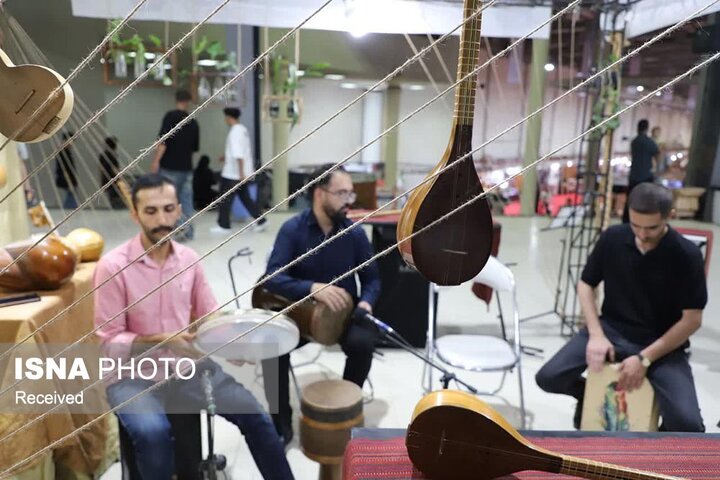 از عطر آش تا نقش و نگار هنر؛ روایت دست‌هایی که فرهنگ ایران را زنده نگه داشته‌اند