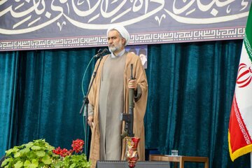وحدت و انسجام ملی مهم‌ترین عوامل عبور از تهدیدها و دستیابی به پیروزی