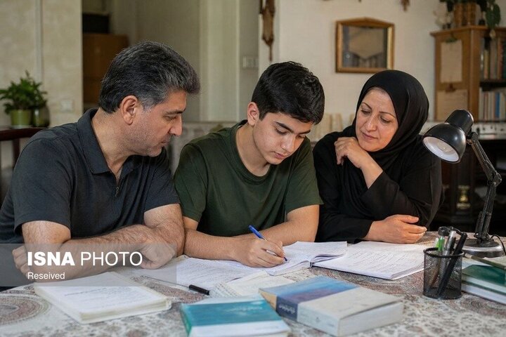 مدیر آموزش و پرورش ابهر: همکاری خانواده و مدرسه زمینه‌ساز تربیت نسلی مسئولیت‌پذیر است